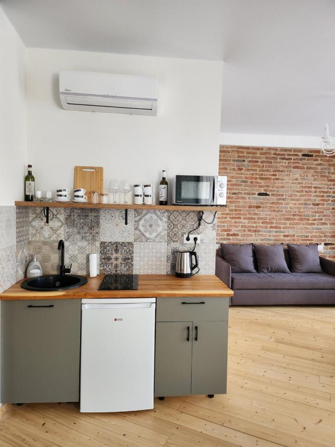 Old Gold Anteon Apartment Tbilisi Ngoại thất bức ảnh