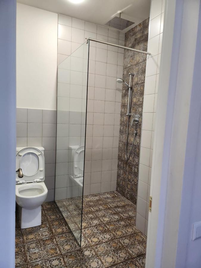 Old Gold Anteon Apartment Tbilisi Ngoại thất bức ảnh