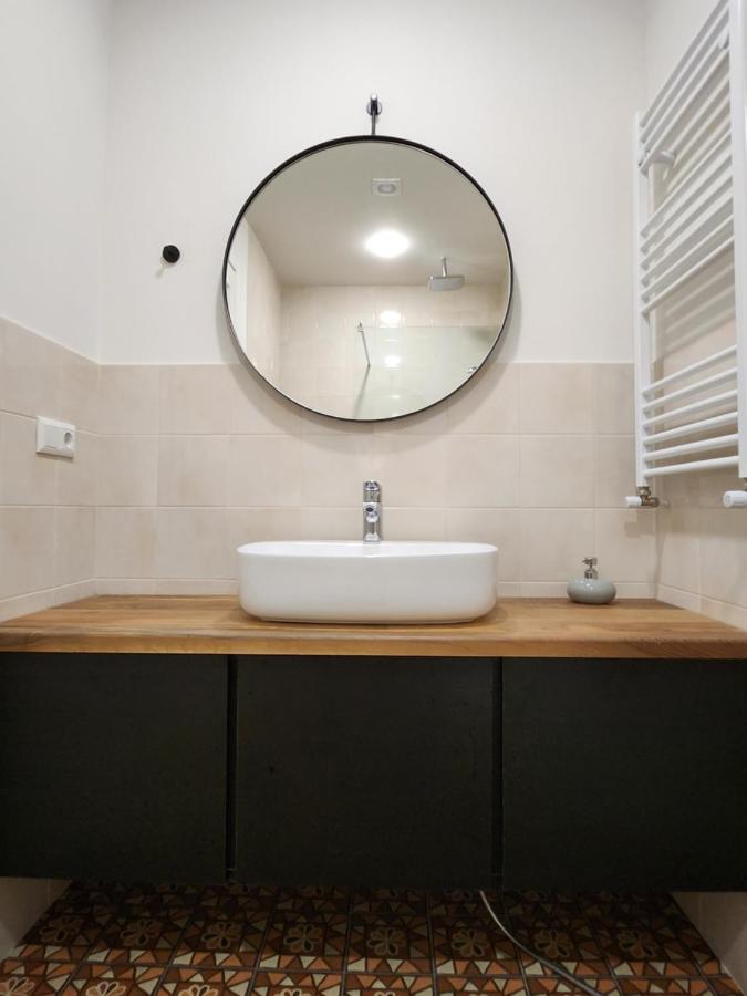 Old Gold Anteon Apartment Tbilisi Ngoại thất bức ảnh