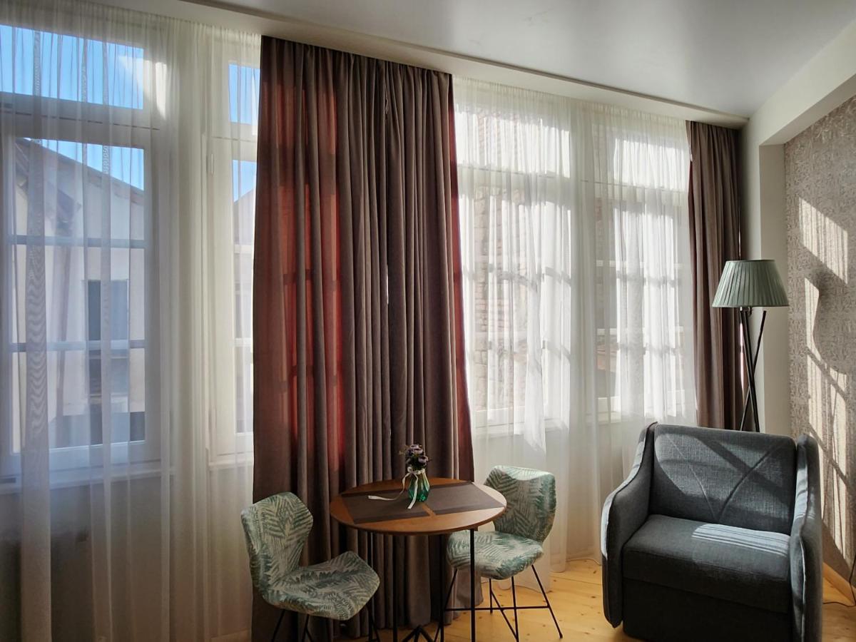 Old Gold Anteon Apartment Tbilisi Ngoại thất bức ảnh