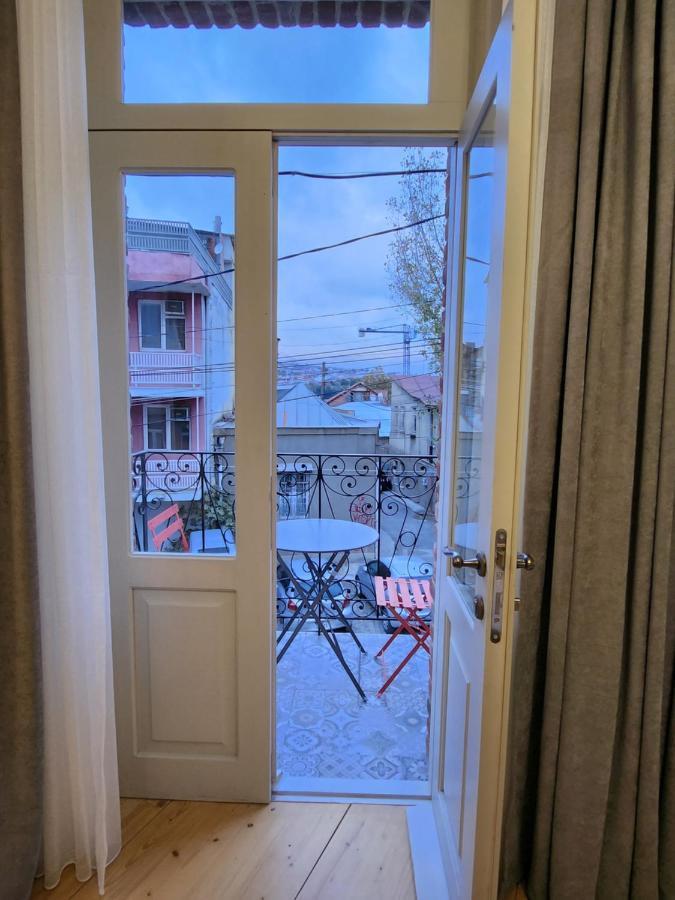 Old Gold Anteon Apartment Tbilisi Ngoại thất bức ảnh