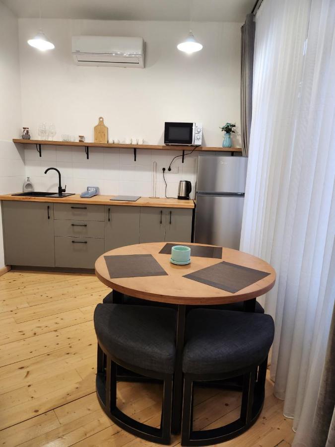 Old Gold Anteon Apartment Tbilisi Ngoại thất bức ảnh