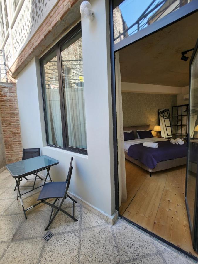 Old Gold Anteon Apartment Tbilisi Ngoại thất bức ảnh