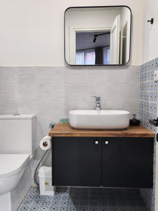Old Gold Anteon Apartment Tbilisi Ngoại thất bức ảnh